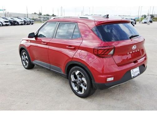 2022 Hyundai VENUE Limited