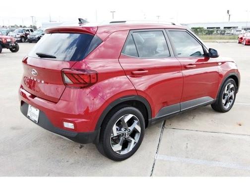 2022 Hyundai VENUE Limited