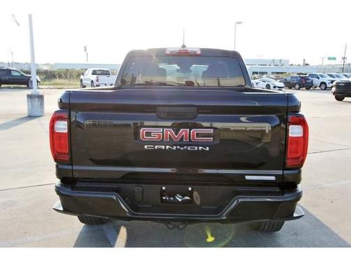 2023 GMC Canyon Elevation