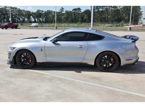 2020 Ford Shelby GT500 Base