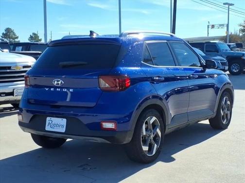 2022 Hyundai VENUE Limited