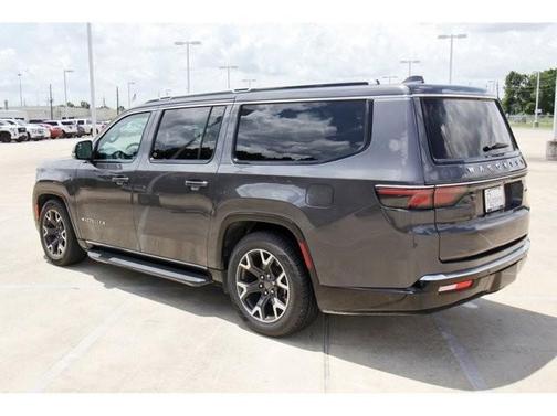 2023 Jeep Wagoneer L Series III
