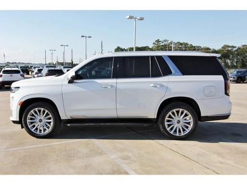 2023 Cadillac Escalade Luxury