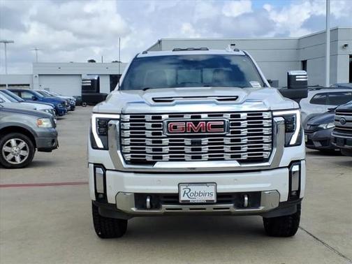 2024 GMC Sierra 2500 Denali