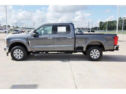 2024 Ford F-250 XLT