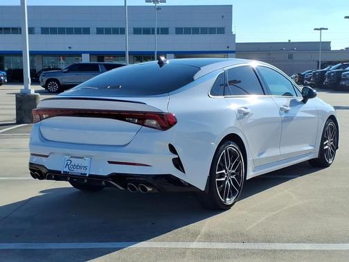 2023 Kia K5 GT