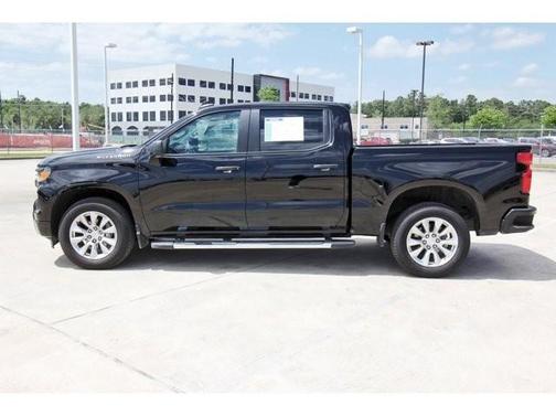 2024 Chevrolet Silverado 1500 Custom