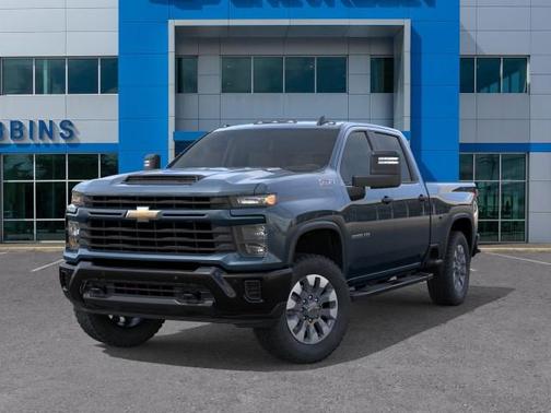 2026 Chevrolet Silverado 2500 Custom