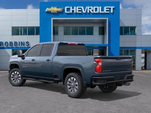 2026 Chevrolet Silverado 2500 Custom