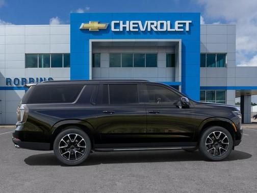 2025 Chevrolet Suburban RST