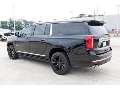 2022 GMC Yukon XL Denali