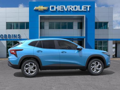 2025 Chevrolet Trax LS