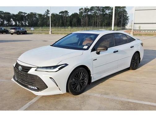 2019 Toyota Avalon Hybrid Limited