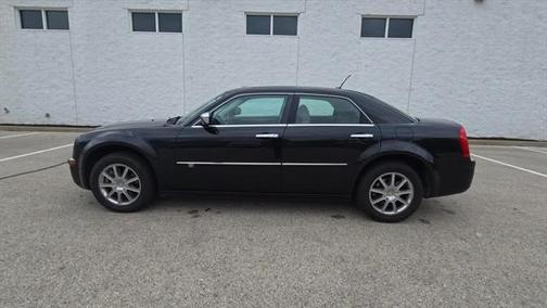 2008 Chrysler 300C Base