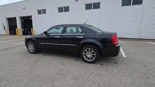 2008 Chrysler 300C Base