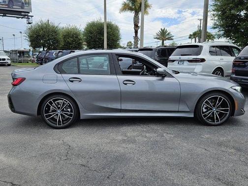 2023 BMW 330