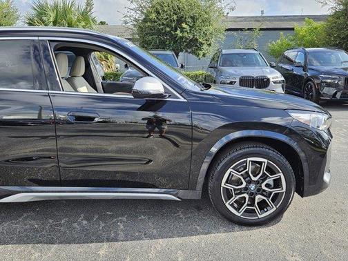 2023 BMW X1