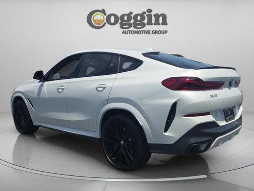 Mineral White Metallic 2025 BMW X6