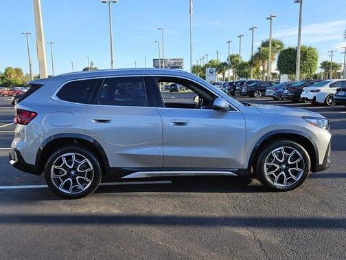 2025 BMW X1 