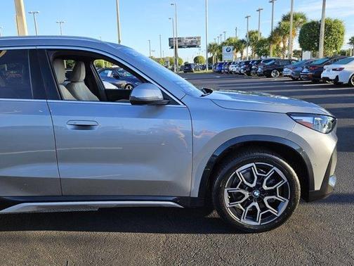 2025 BMW X1 