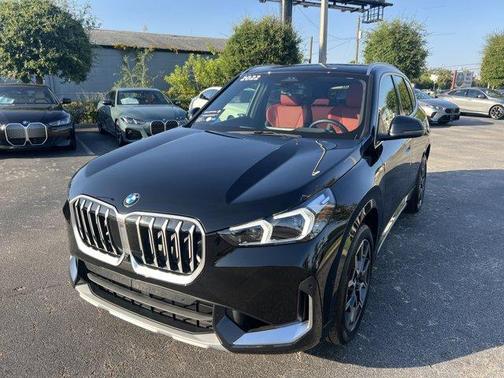 2025 BMW X1