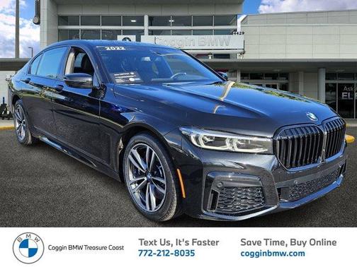 2022 BMW 740