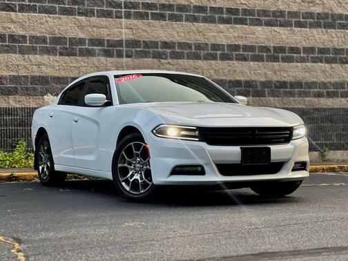2016 Dodge Charger SXT