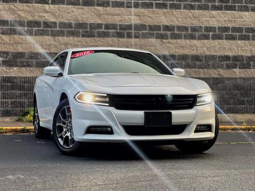 2016 Dodge Charger SXT