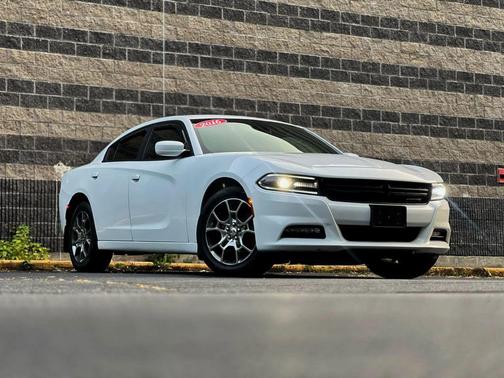 2016 Dodge Charger SXT