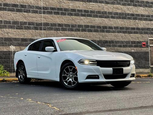 2016 Dodge Charger SXT