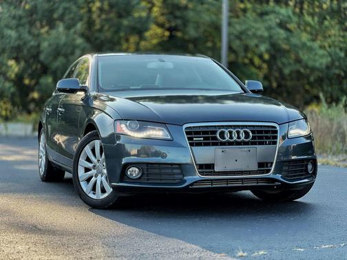 2010 Audi A4 2.0T Premium Plus quattro