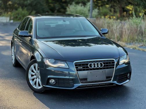 2010 Audi A4 2.0T Premium Plus quattro