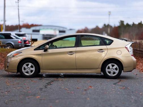 2010 Toyota Prius One