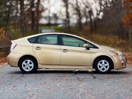 2010 Toyota Prius One