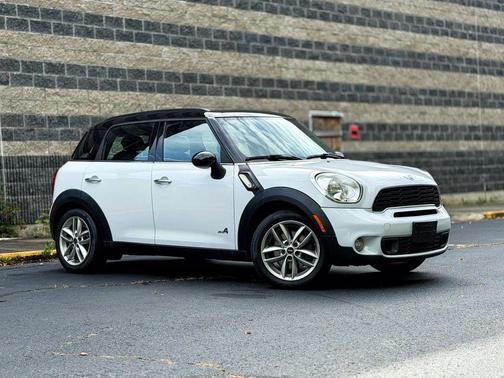 2012 MINI Cooper S Countryman Base