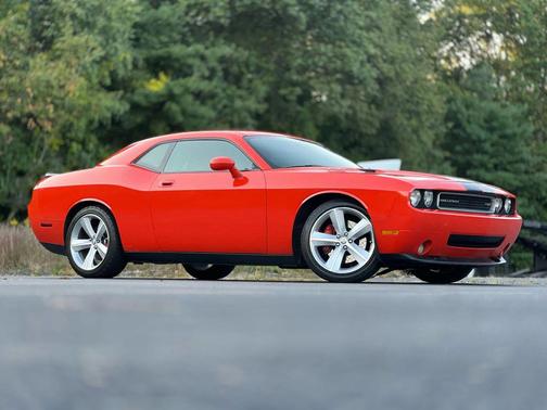 2009 Dodge Challenger SRT8