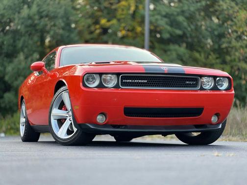 2009 Dodge Challenger SRT8