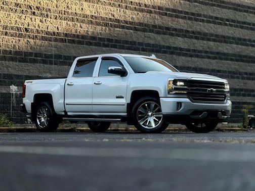 2017 Chevrolet Silverado 1500 High Country