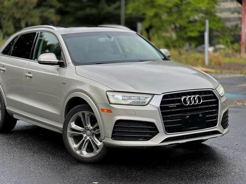 2016 Audi Q3 2.0T Premium Plus