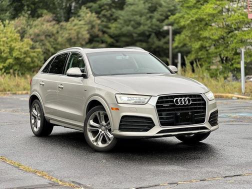 2016 Audi Q3 2.0T Premium Plus