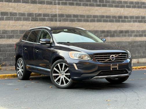 2017 Volvo XC60 T6 Inscription