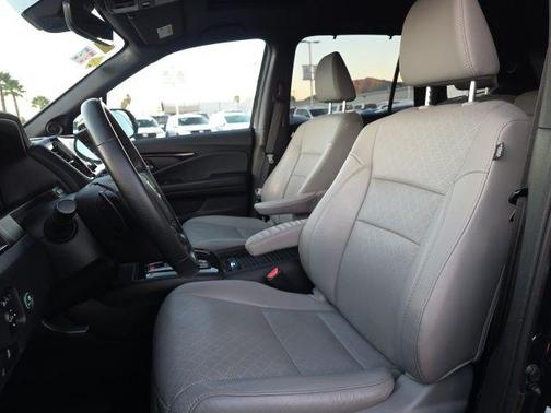 2019 Honda Passport Elite