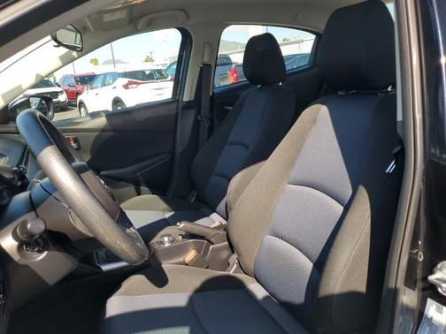 2019 Toyota Yaris Sedan L