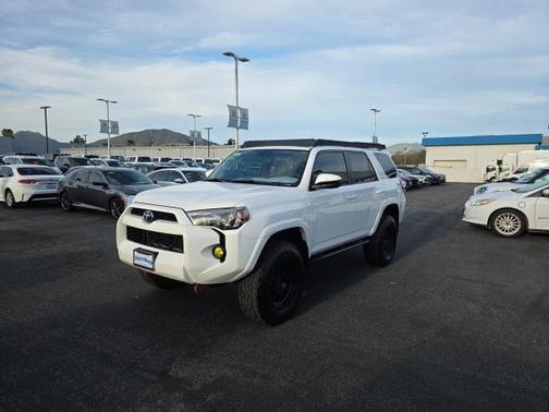 2018 Toyota 4Runner SR5