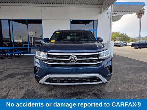 Blue Metallic 2021 Volkswagen Atlas Cross Sport 2.0T SE w/Technology
