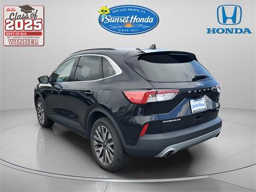 2021 Ford Escape Titanium