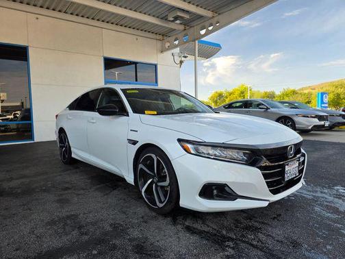 Platinum White 2022 Honda Accord Hybrid Sport