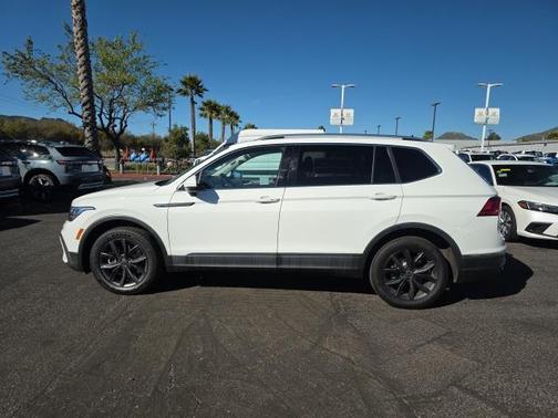 2022 Volkswagen Tiguan 2.0T SE 4MOTION