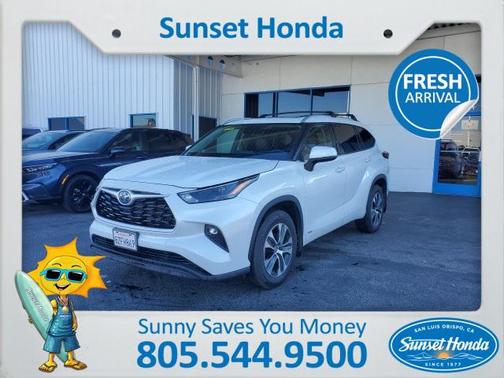 2022 Toyota Highlander Hybrid XLE