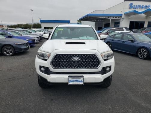 2018 Toyota Tacoma TRD Sport